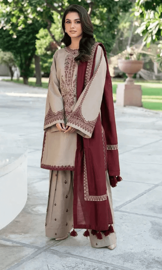 Baroque Dhanak Embroidered 3 Piece | BQ113 - Trendy Casual Outfits - Laiba Rauf