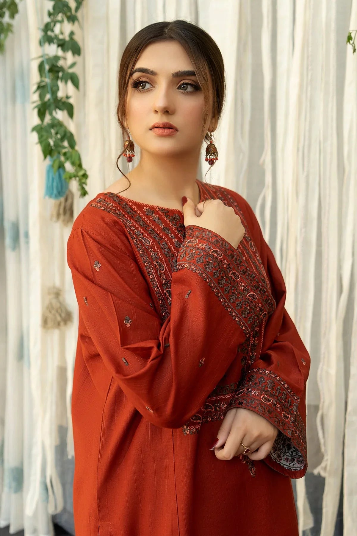 Aisling Dhanak Embroidered 3 Piece | AL105 - Trendy Casual Outfits - Laiba Rauf