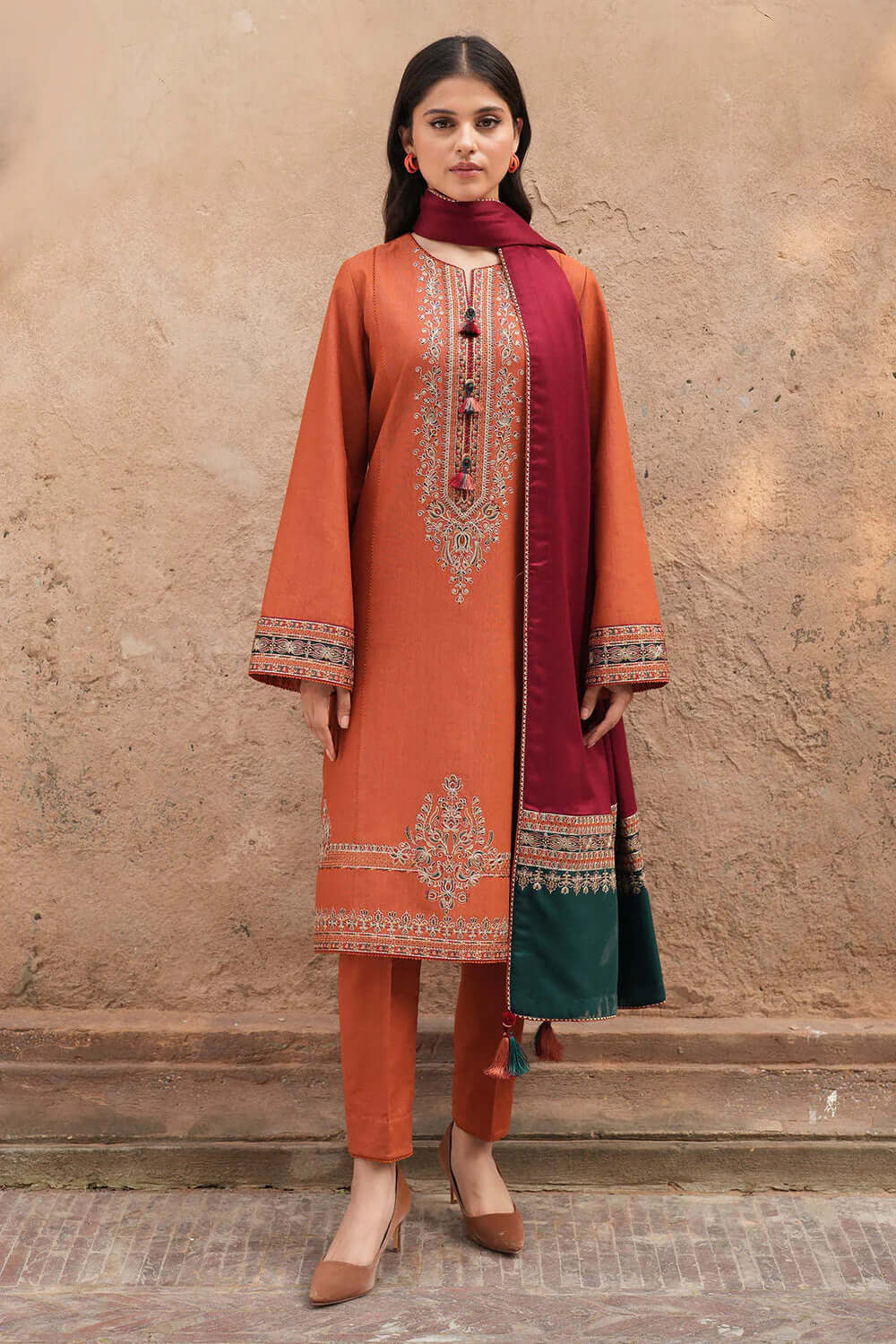 Jazmin Dhanak Embroidered 3 Piece | JZ102 - Trendy Casual Outfits - Laiba Rauf