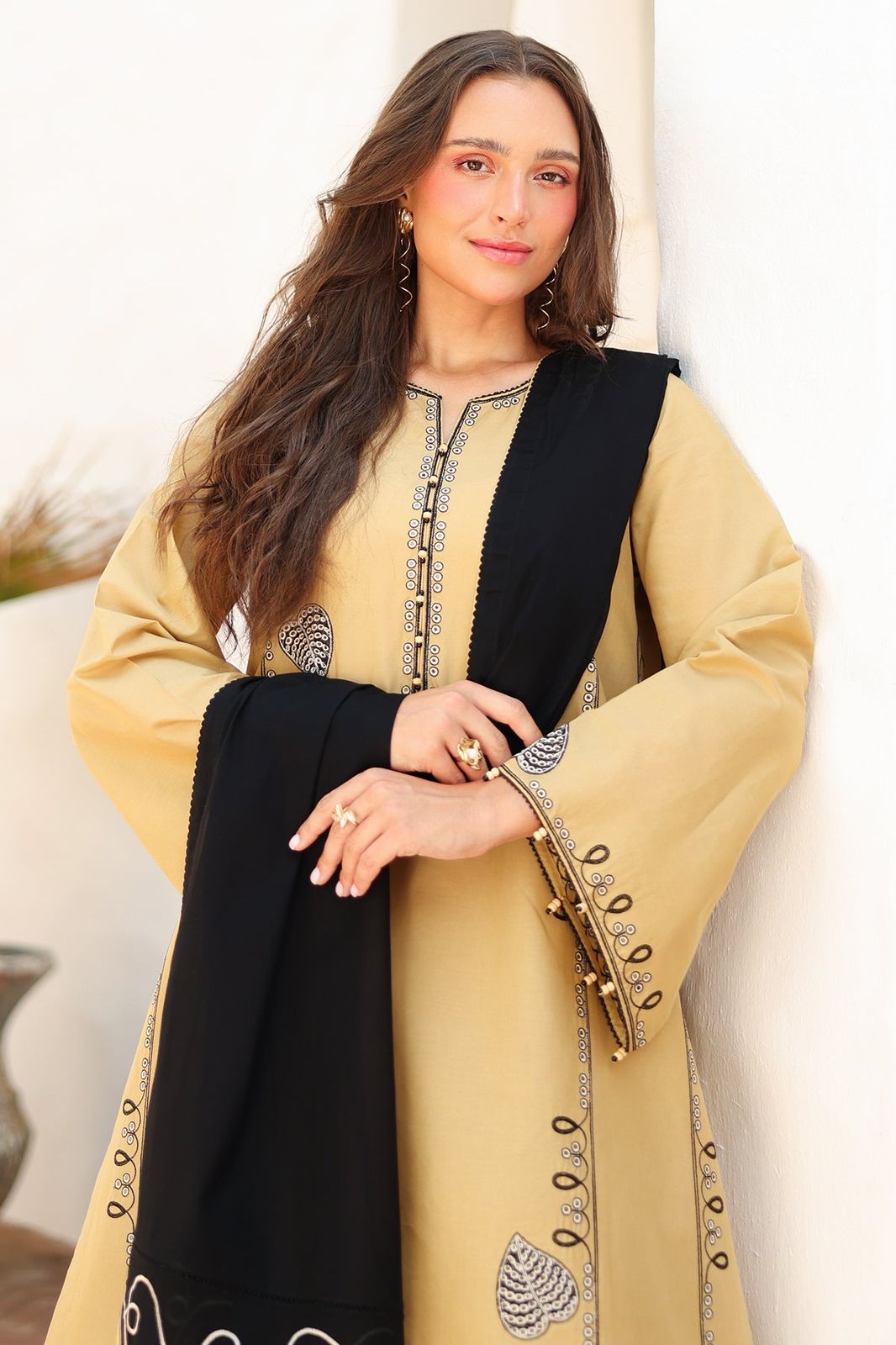 Jazmin Dhanak Embroidered 3 Piece | JZ105 - Trendy Casual Outfits - Laiba Rauf