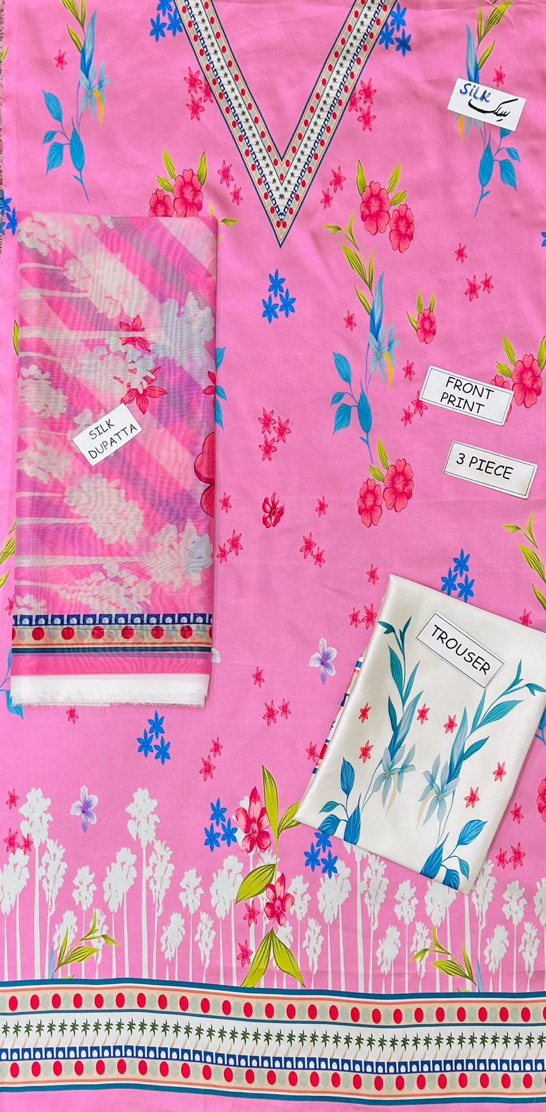 Lulusar Silk Digital Printed 3 Piece | LR123 - Trendy Casual Outfits - Laiba Rauf