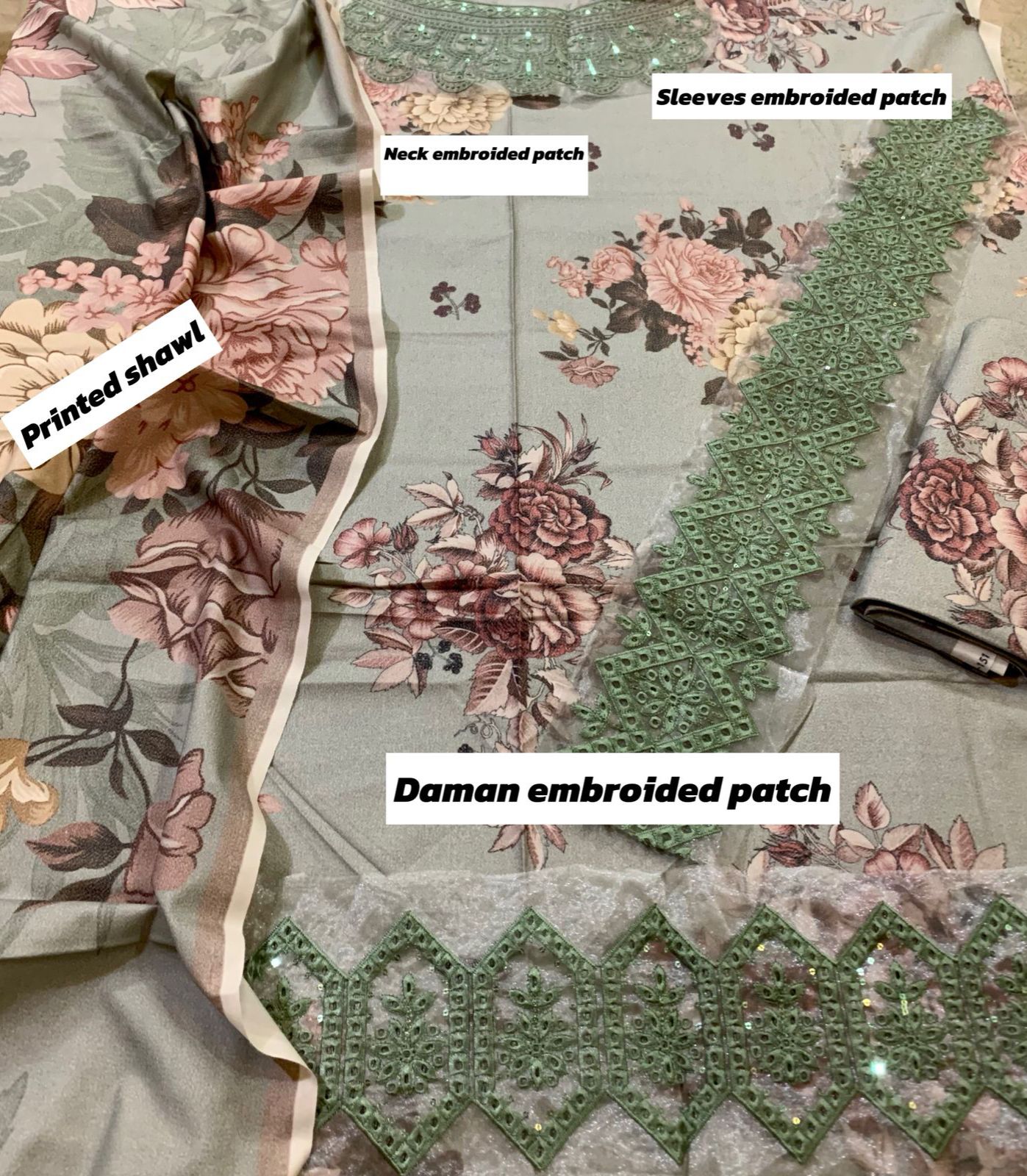 Iznik Dhanak Embroidered 3 Piece | IZ124 - Trendy Casual Outfits - Laiba Rauf