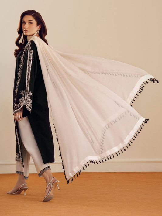 Vanya Dhanak Embroidered 3 Piece | VA101 - Trendy Casual Outfits - Laiba Rauf