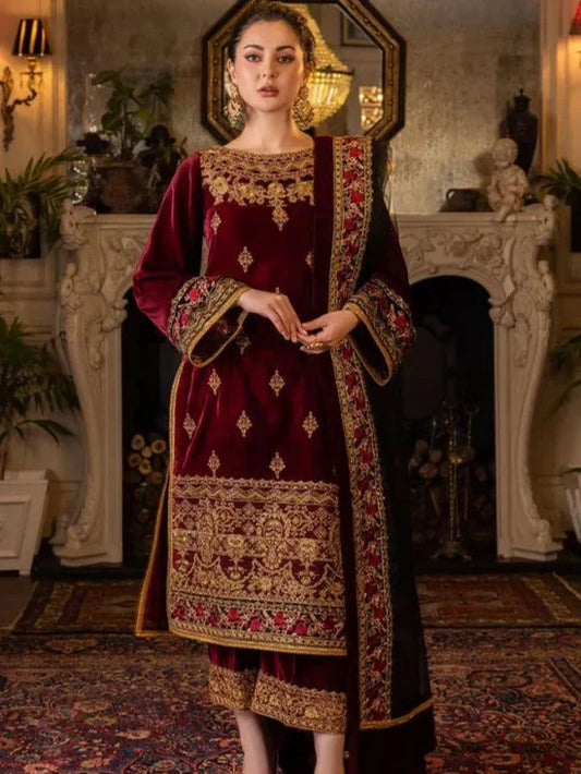 Zainab Chottani Velvet Embroidered 3 Piece | ZC100 - Trendy Casual Outfits - Laiba Rauf
