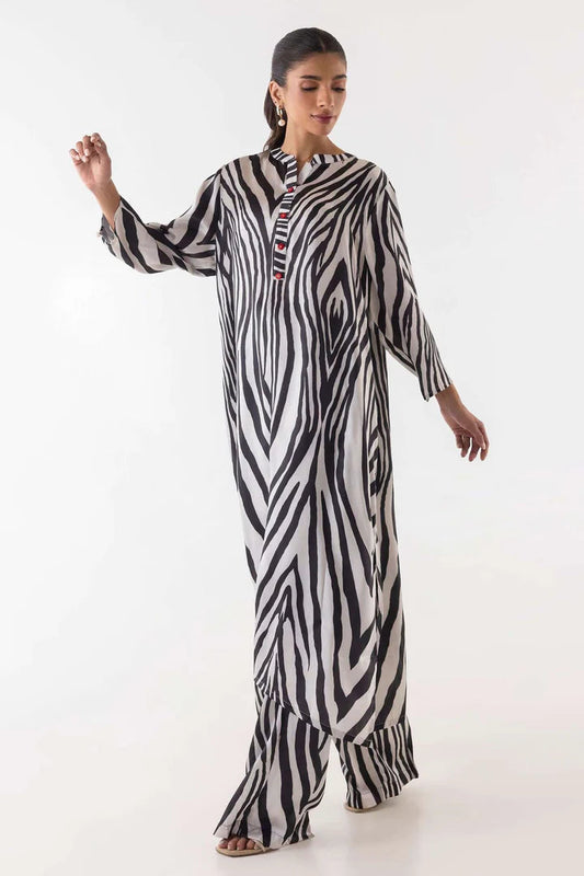 Sana Safinaz Silk Digital Printed 3 Piece | SS100 Laiba Rauf