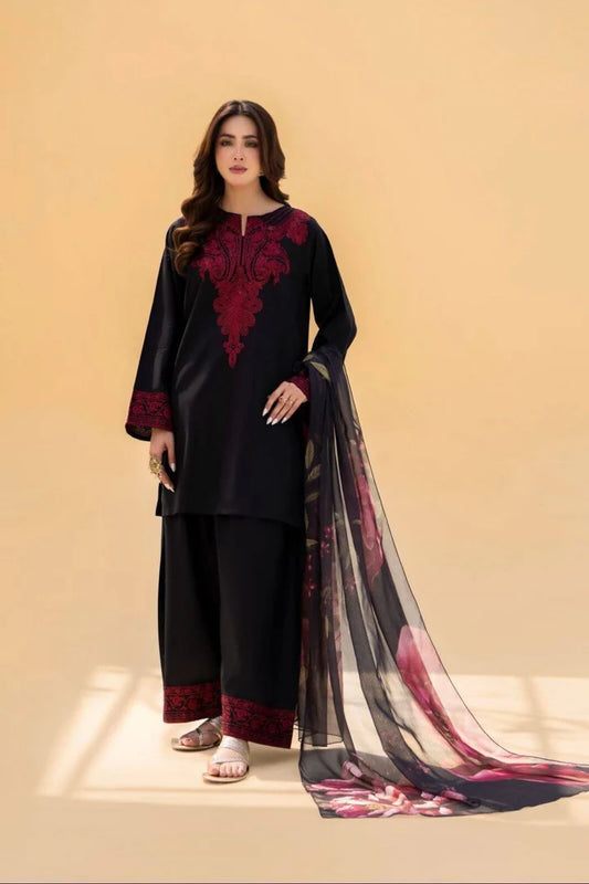 Laam Dhanak Embroidered 3 Piece | LM100 | Trendy Casual Outfits - Laiba Rauf
