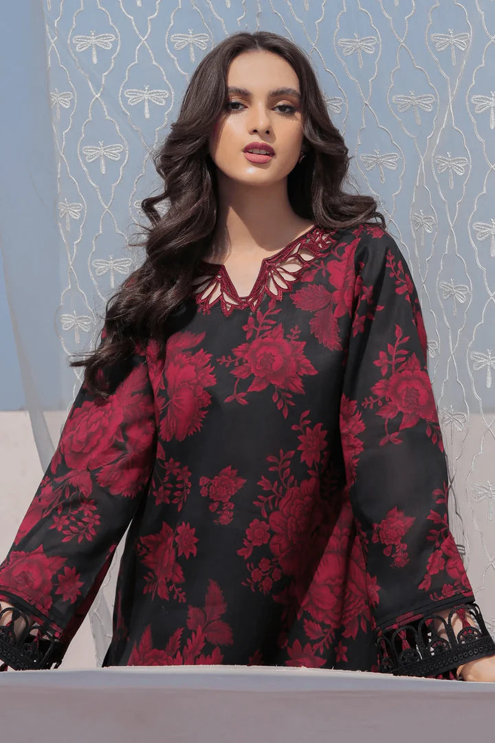 Sapphire Signature Linen 3 Piece Digital Printed Red Floral | No Patches | SE100 Laiba Rauf