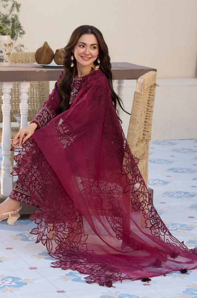 Qalamkar Dhanak Embroidered 3 Piece | QR100 Laiba Rauf