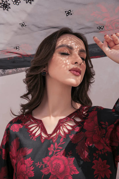 Sapphire Signature Linen 3 Piece Digital Printed Red Floral | No Patches | SE100 Laiba Rauf