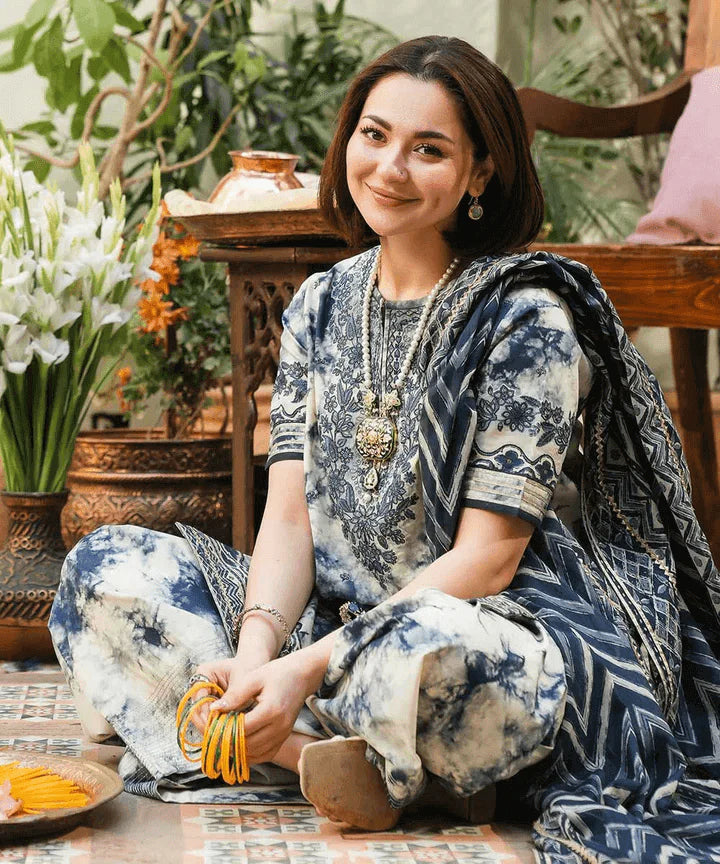 Sapphire Dhanak Embroidered 3 Piece | SP105 Laiba Rauf