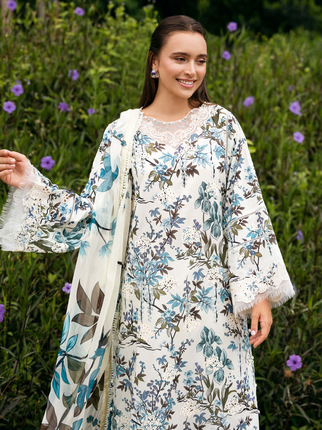 KHAADI Khaddar Digital Printed 3 Piece | KD100  - Trendy Casual Outfits - Laiba Rauf