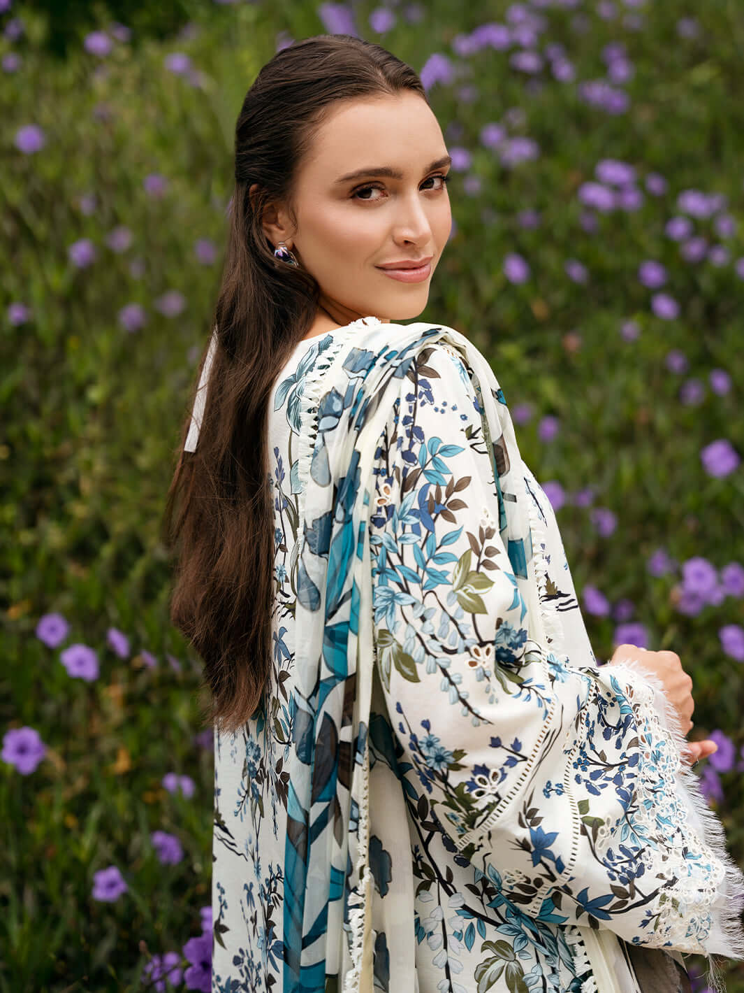 KHAADI Khaddar Digital Printed 3 Piece | KD100  - Trendy Casual Outfits - Laiba Rauf