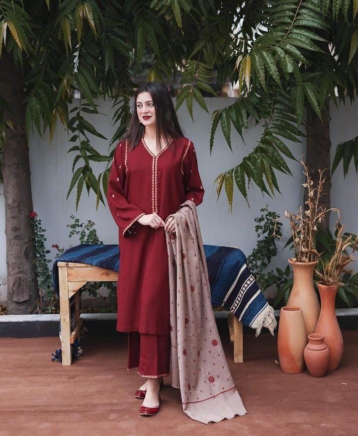 Aisling Dhanak Embroidered 3 Piece | AL111 - Trendy Casual Outfits - Laiba Rauf