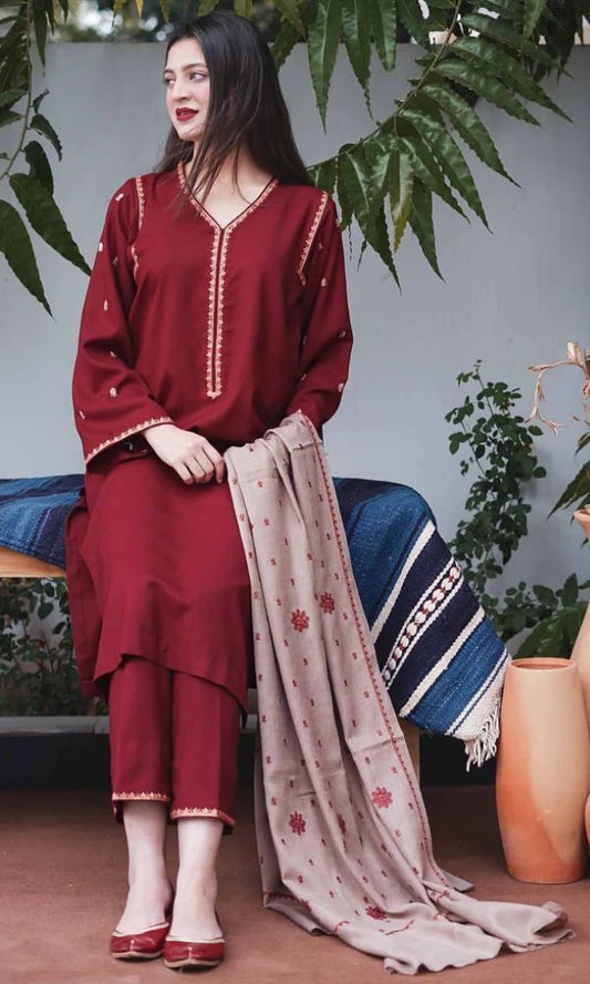 Aisling Dhanak Embroidered 3 Piece | AL111 - Trendy Casual Outfits - Laiba Rauf