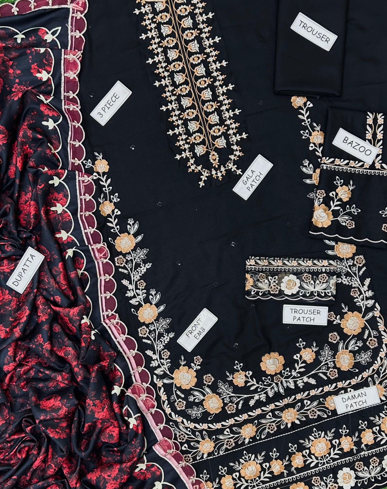 Zara Shahjahan Dhanak Embroidered 3 Piece | ZR104  - Trendy Casual Outfits - Laiba Rauf