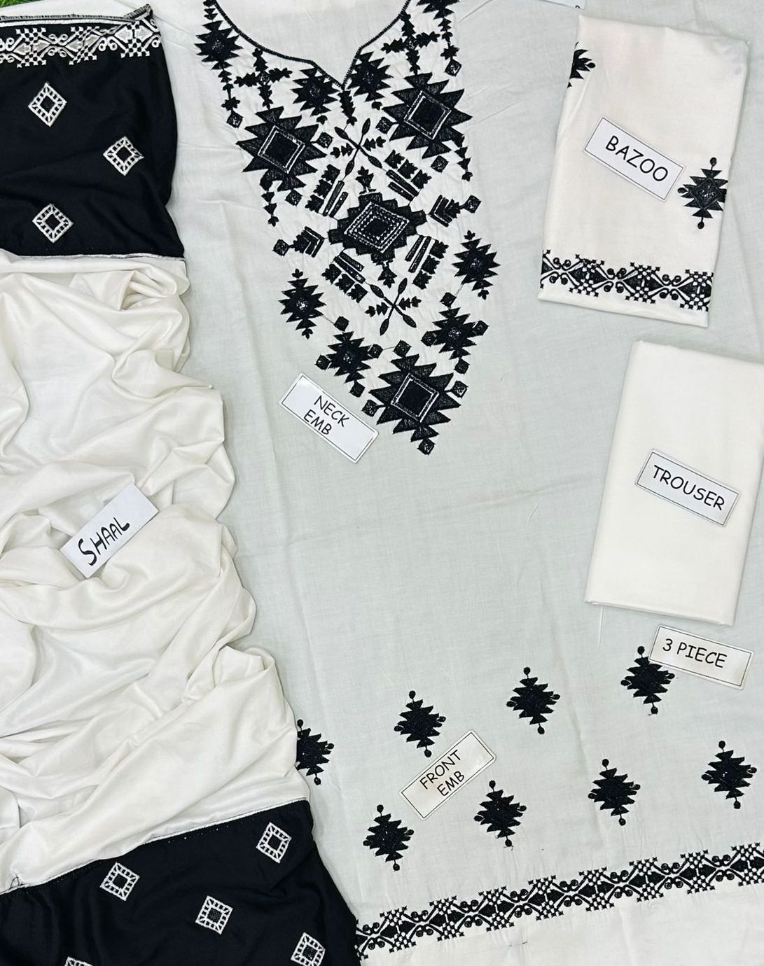 Laam Dhanak Embroidered 3 Piece | LM101 - Trendy Casual Outfits - Laiba Rauf