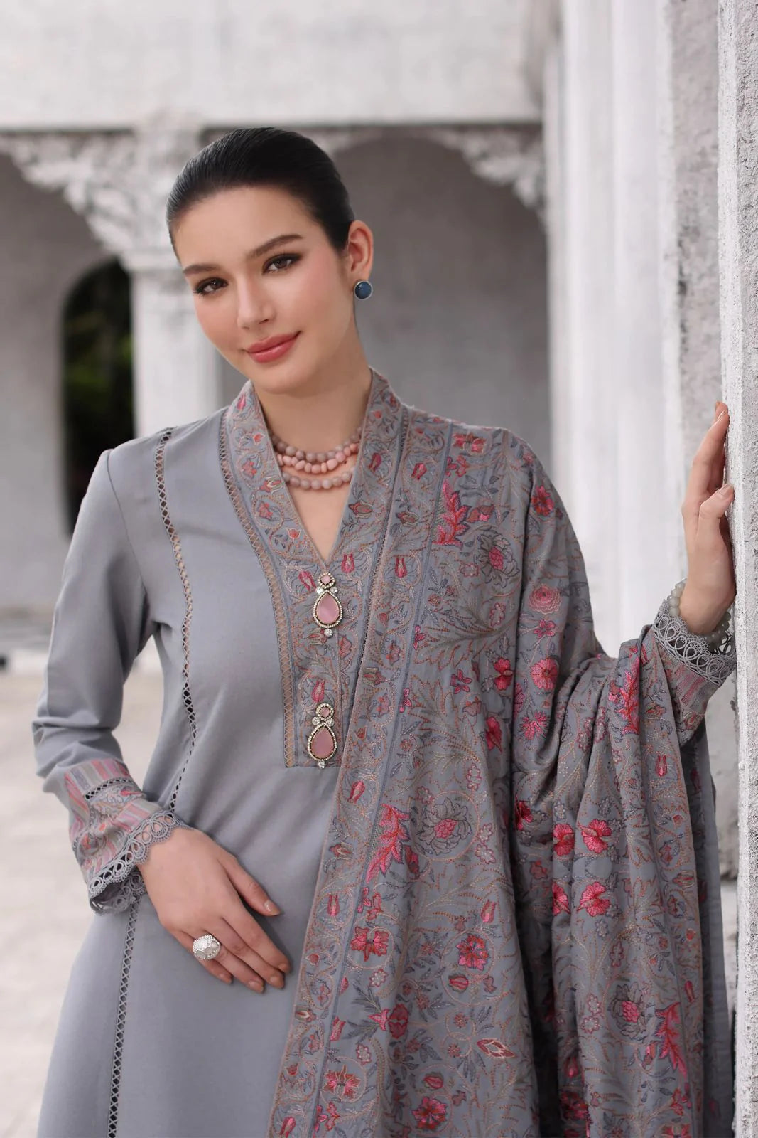 Bareeze Dhanak Embroidered 3 Piece | BZ103- Trendy Casual Outfits - Laiba Rauf