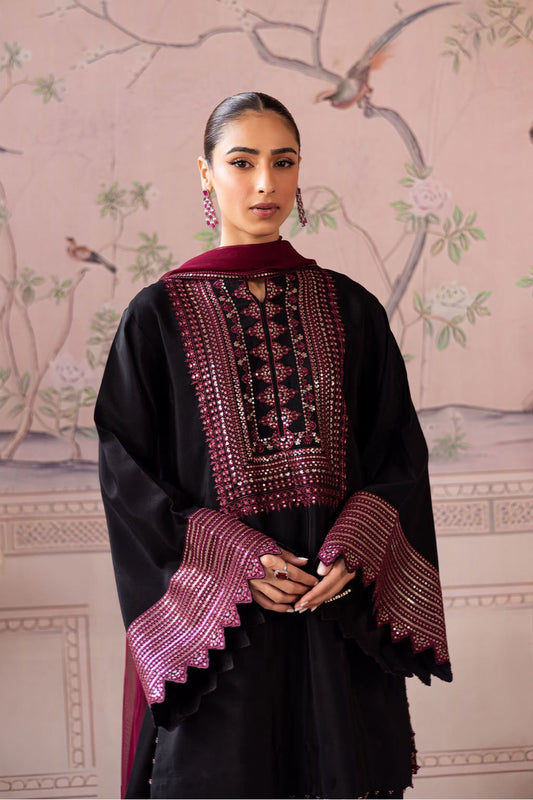 Vanya Dhanak Embroidered 3 Piece | VA100 - Trendy Casual Outfits - Laiba Rauf