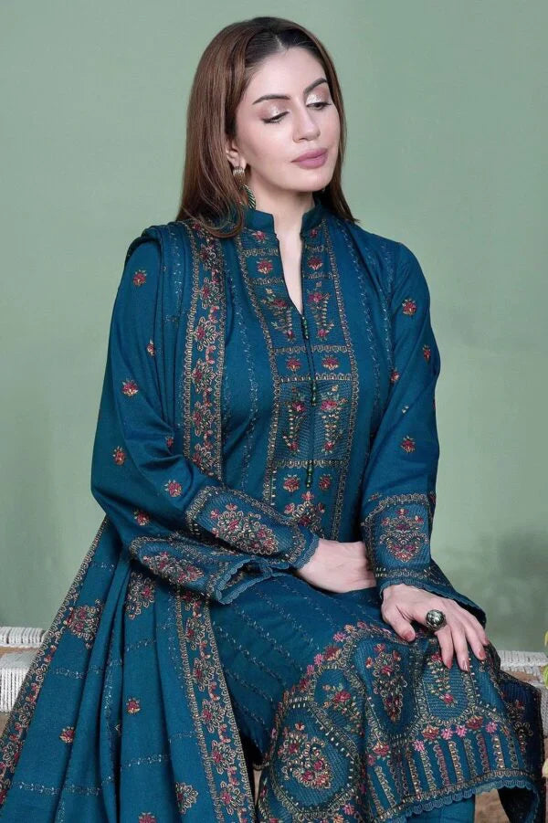 Mohagni Dhanak Embroidered 3 Piece | MG102 - Trendy Casual Outfits - Laiba Rauf