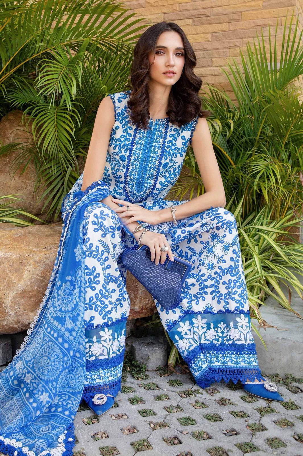 Maria.B. Khaddar Embroidered 3 Piece | MB106 - Trendy Casual Outfits - Laiba Rauf